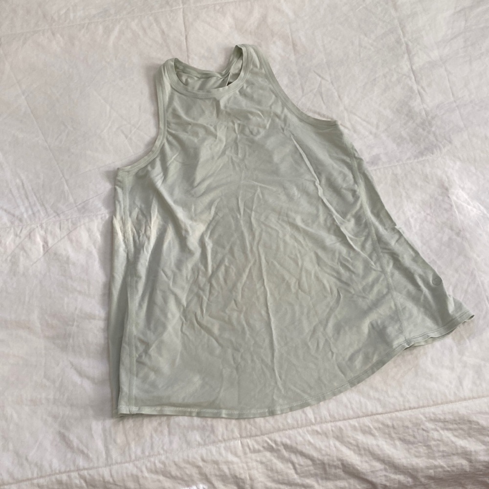 Lululemon open/tie back Tank Top